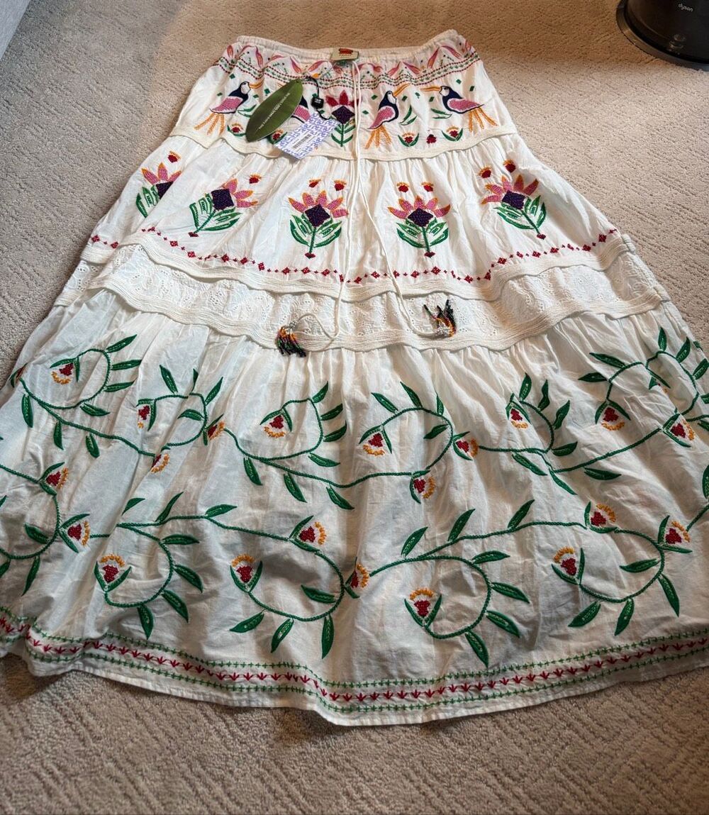 NWT Farm Rio Summer Garden Embroidered Maxi Skirt Size Large - Picture 4 of 11